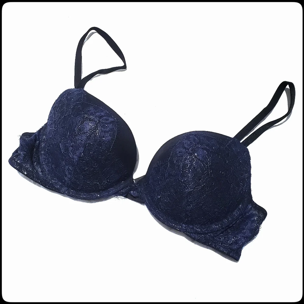 VICTORIA'S SECRET Shimmery Bling Blue Lace Black Very Sexy Push Up Bra Size: 36B - Picture 1 of 4